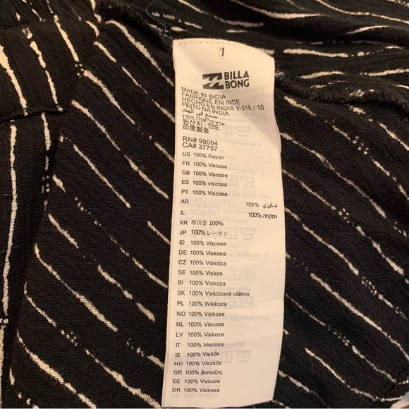 Women’s Billabong Relax On High Plunging Mini Dress - Picture 6 of 10